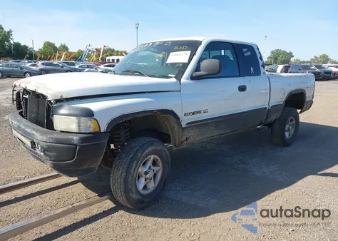 1999 Dodge Ram 1500 St z USA, uszkodzony, nr VIN 3B7HF13Y9XG176088